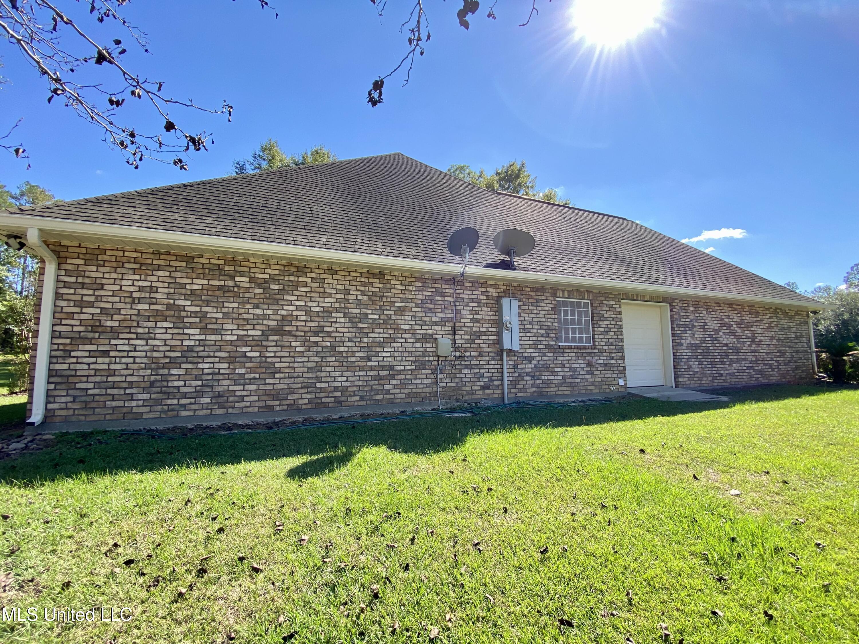 105 Fox Pen Drive Property Photo 40