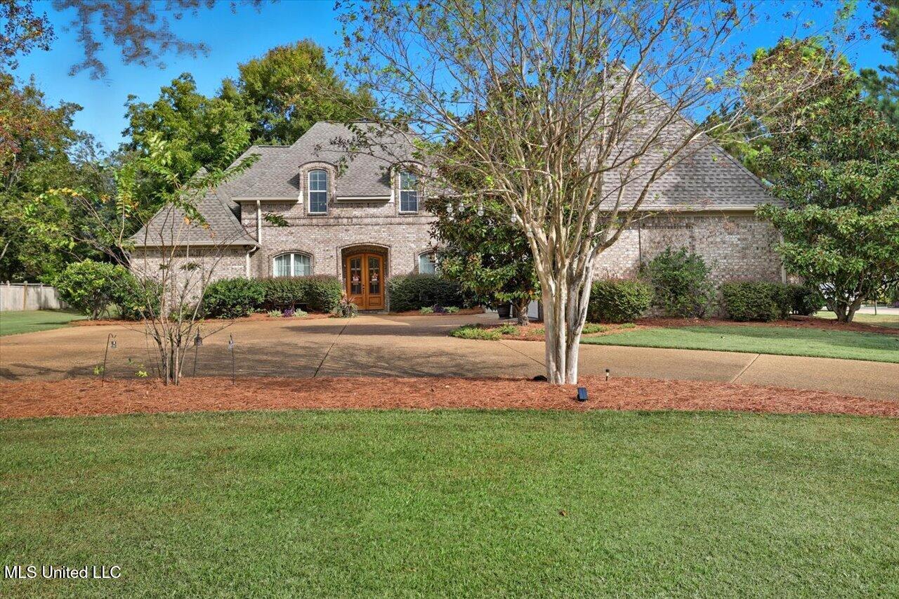 202 Esplanade Drive Property Photo 1