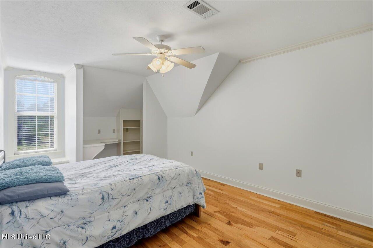 202 Esplanade Drive Property Photo 40