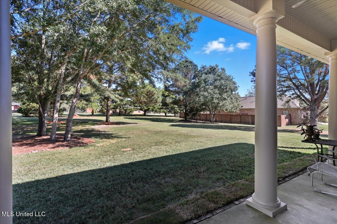 202 Esplanade Drive Property Photo 46