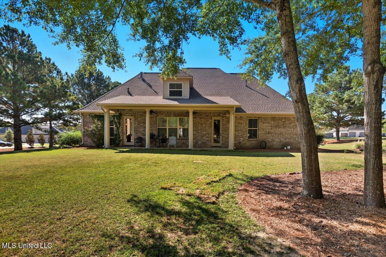 202 Esplanade Drive Property Photo 47