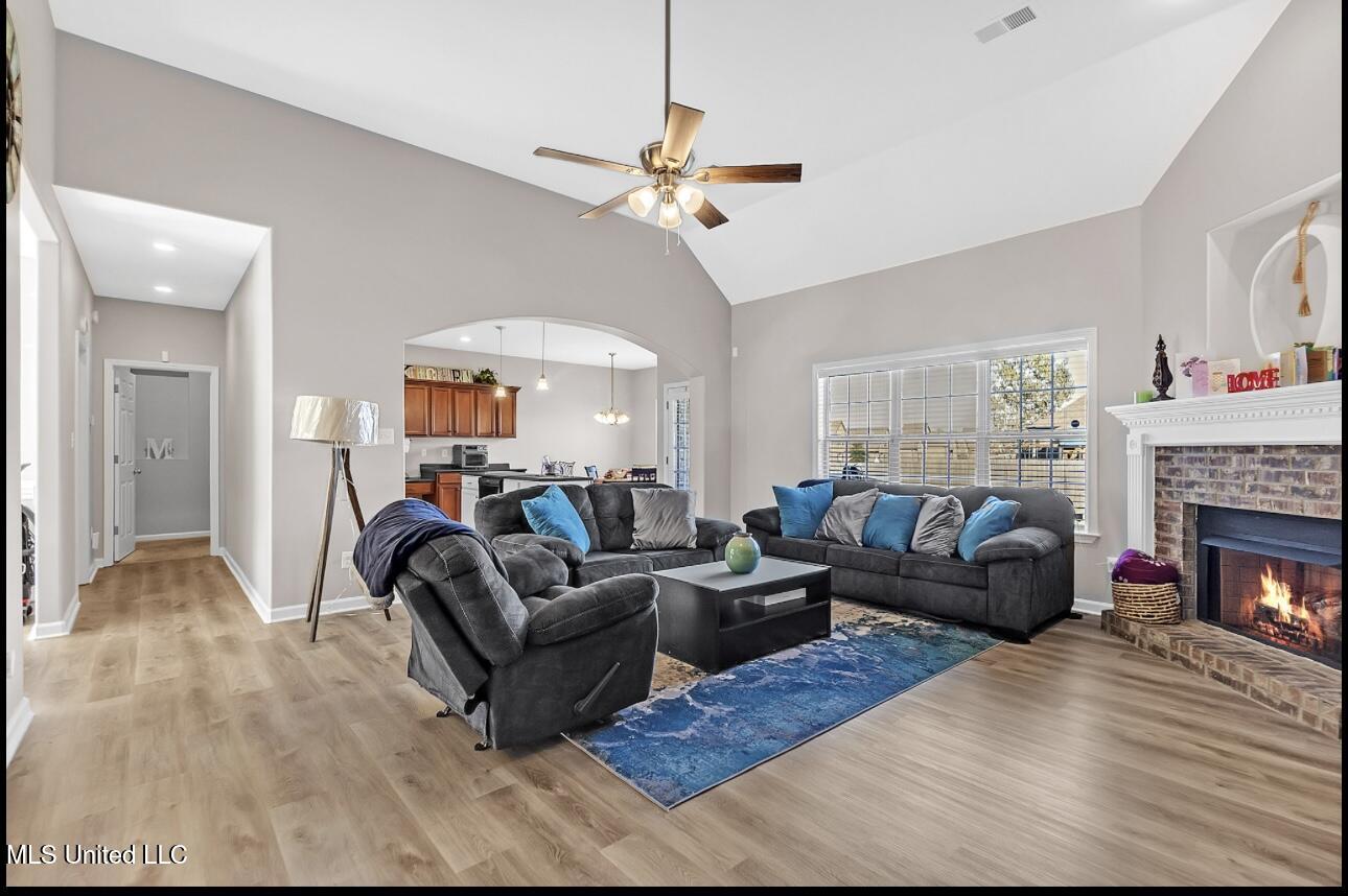 8754 Lezlarkin Lane Property Photo 7