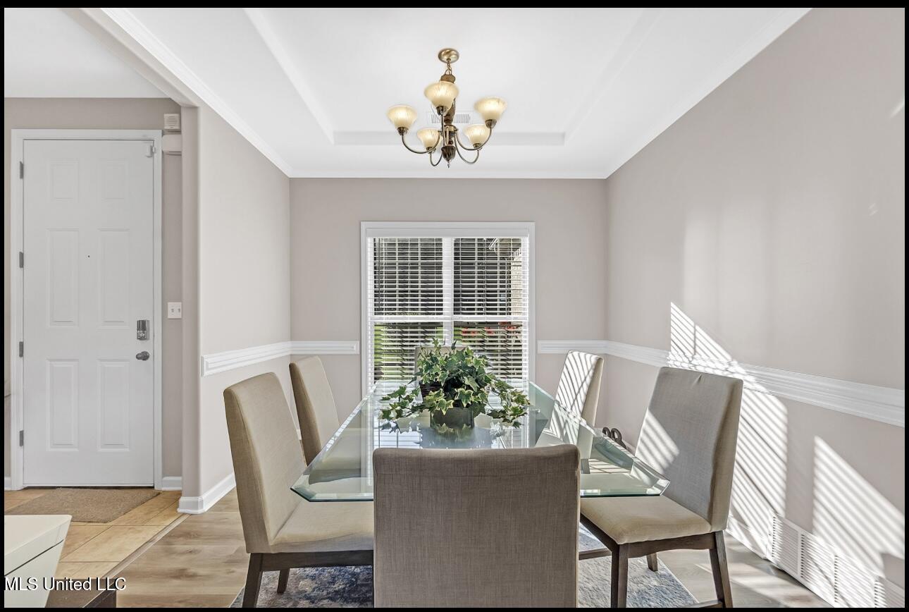 8754 Lezlarkin Lane Property Photo 15