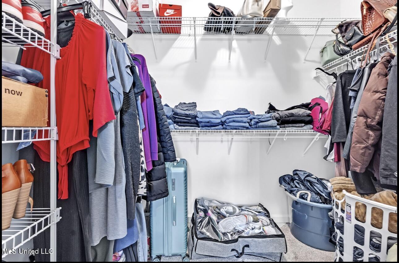 8754 Lezlarkin Lane Property Photo 17