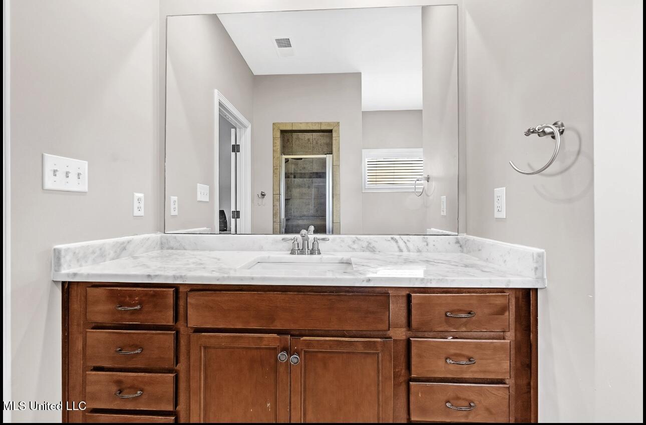 8754 Lezlarkin Lane Property Photo 22