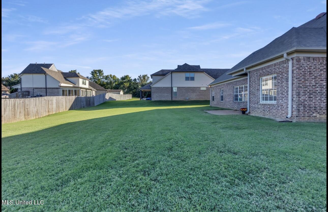 8754 Lezlarkin Lane Property Photo 32