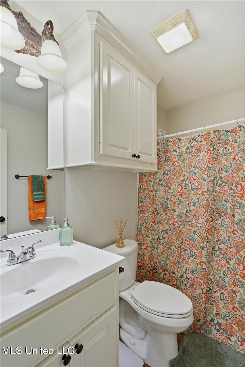 353 Kings Ridge Circle Property Photo 22