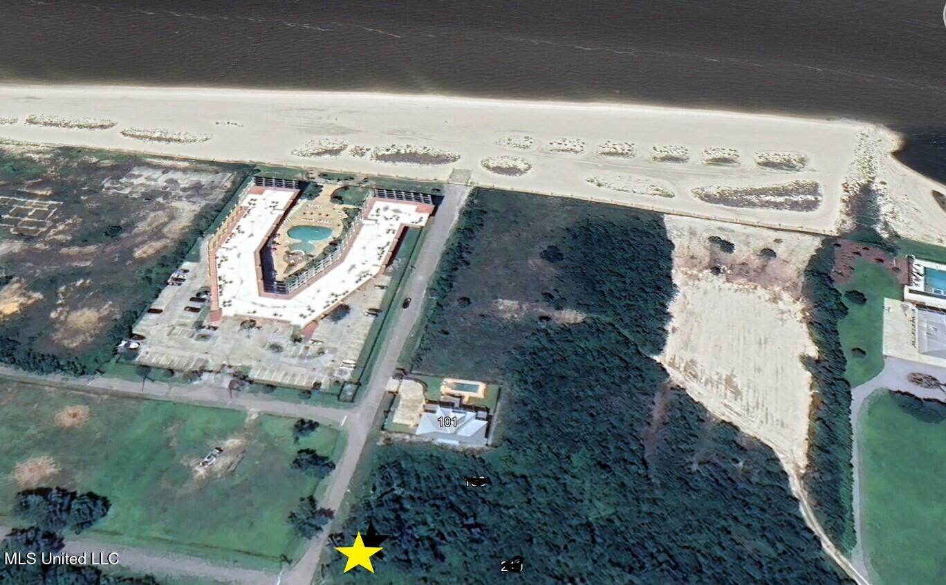 3rd Avenue Avenue Property Photo 9