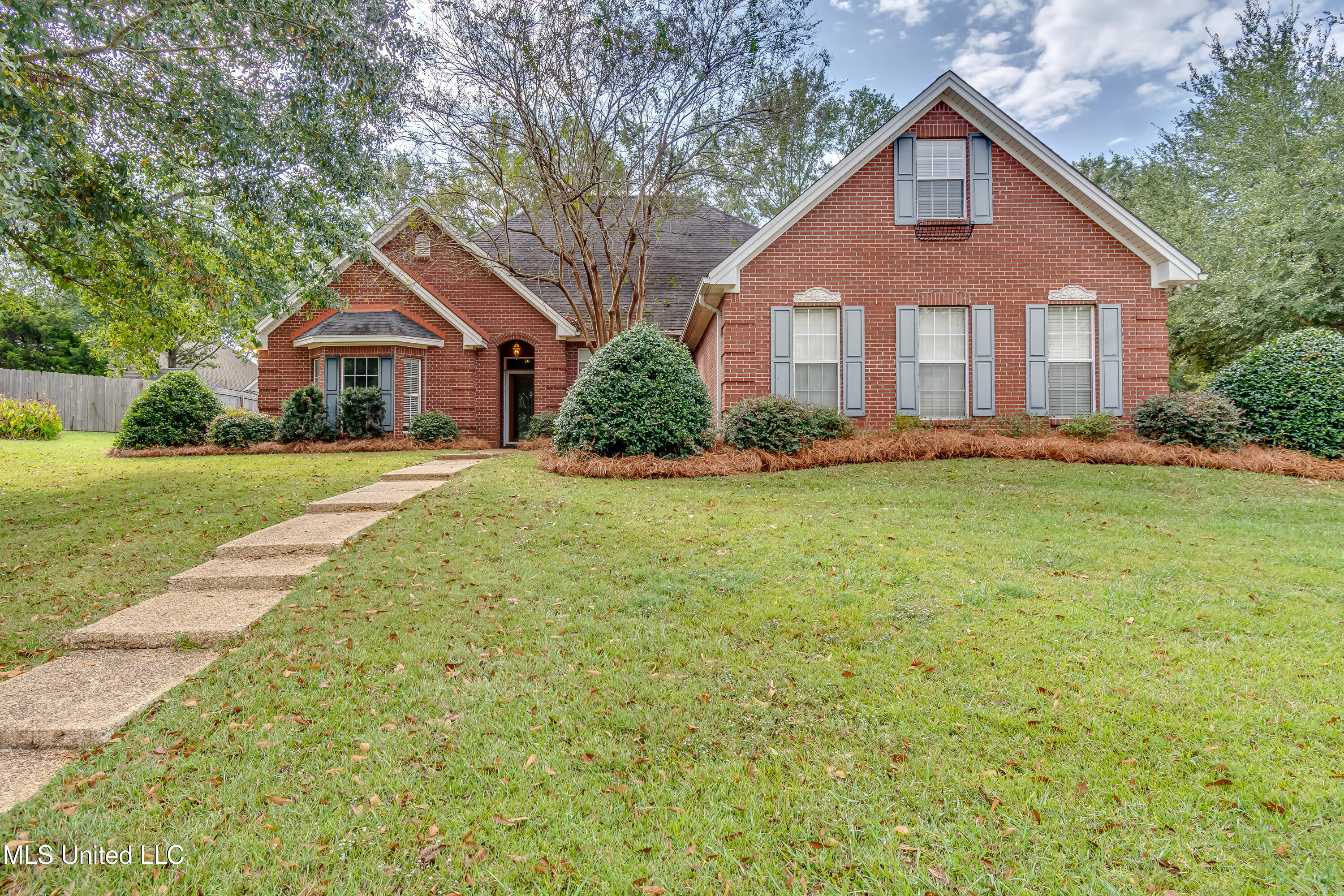 103 Copperridge Drive Property Photo 1