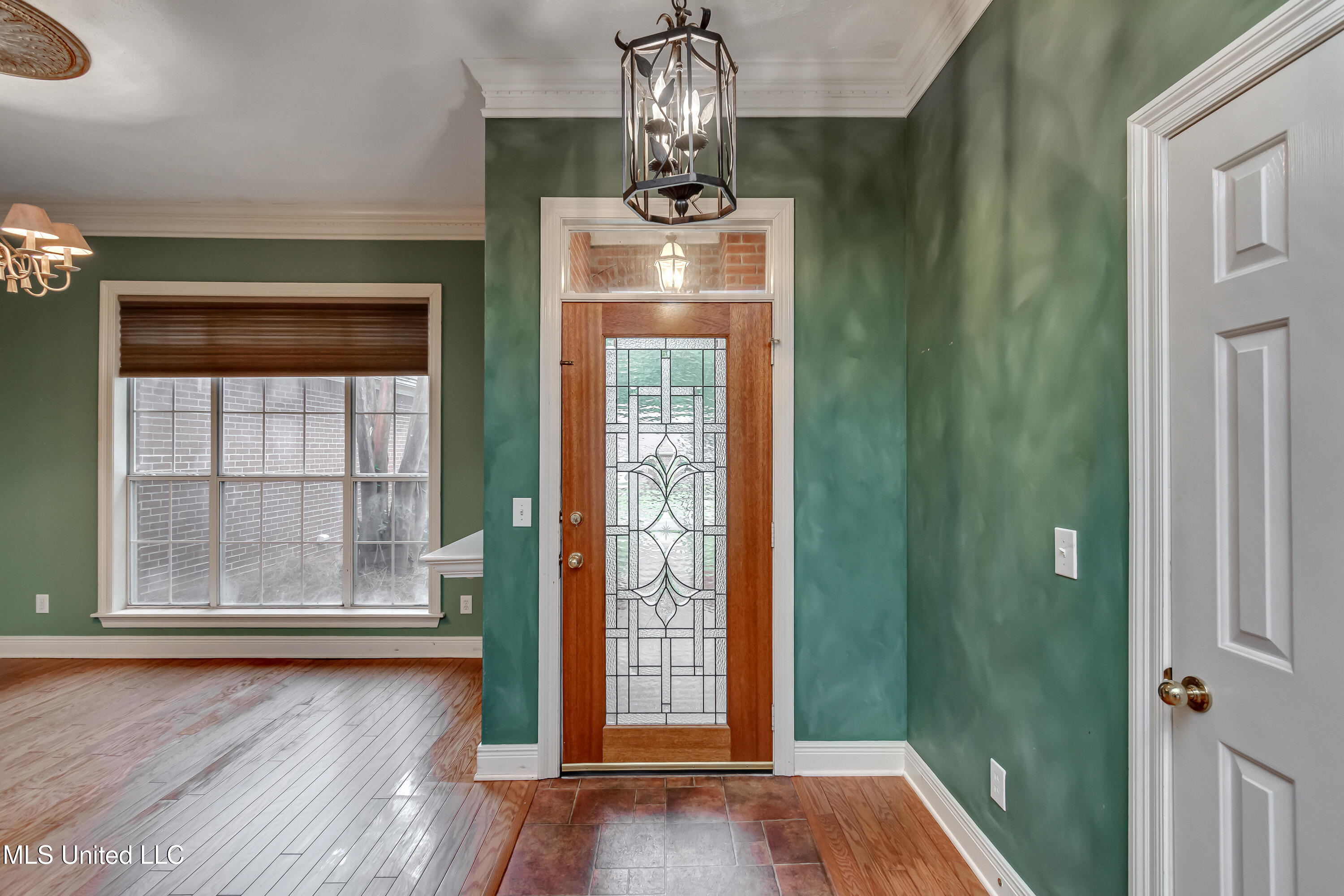 103 Copperridge Drive Property Photo 6