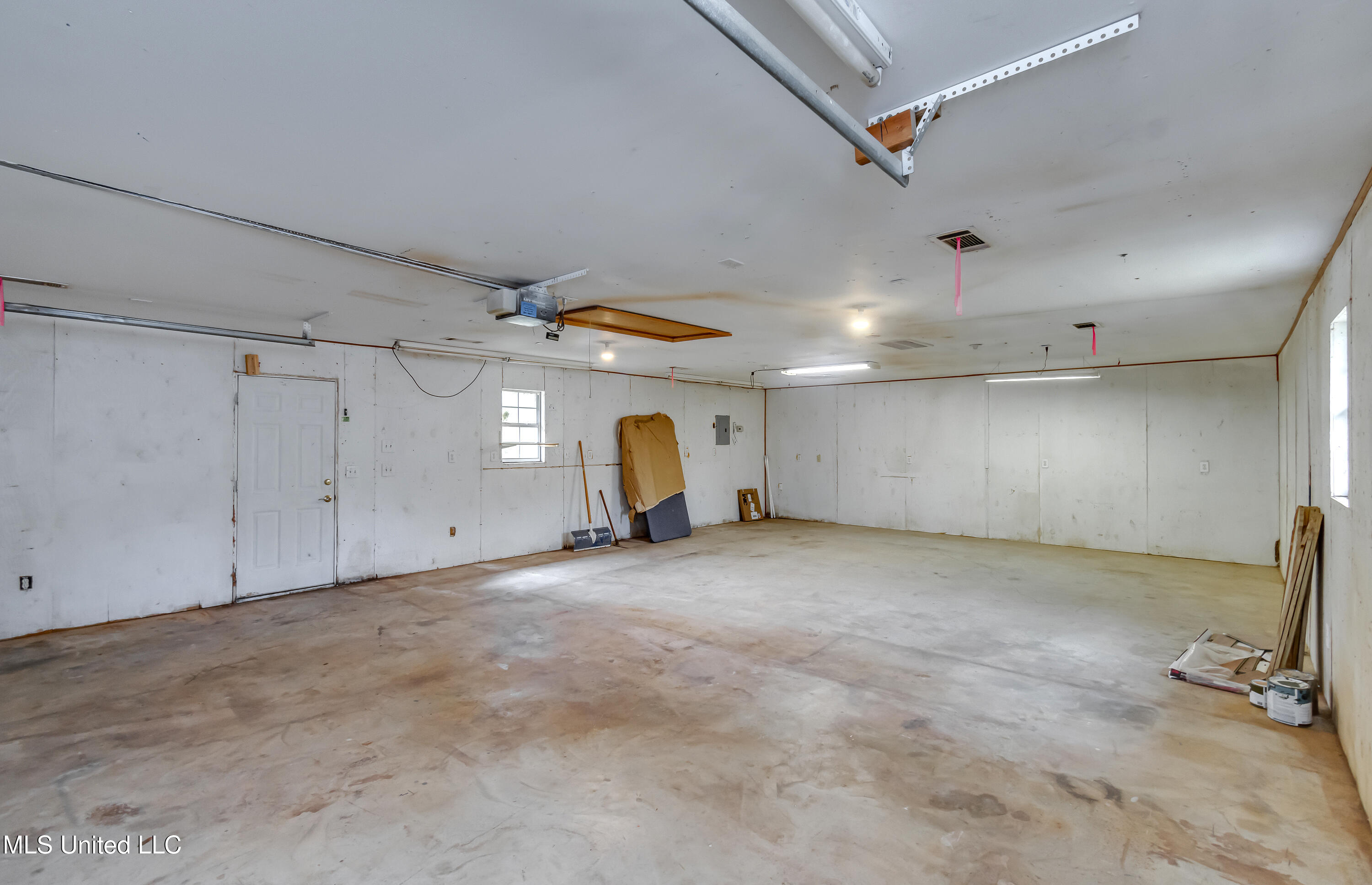 103 Copperridge Drive Property Photo 63