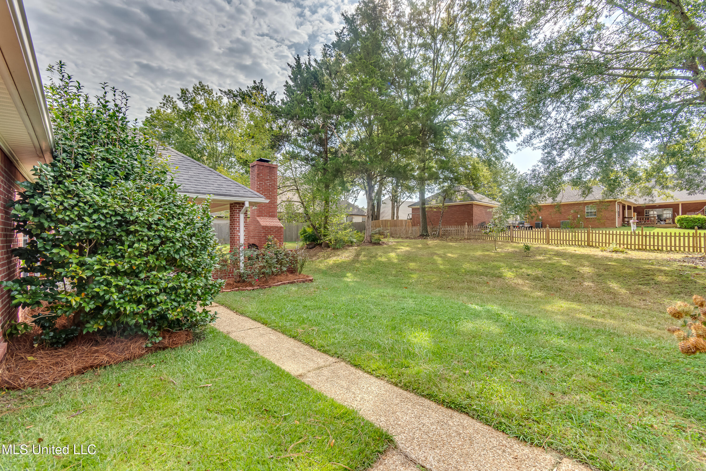 103 Copperridge Drive Property Photo 68