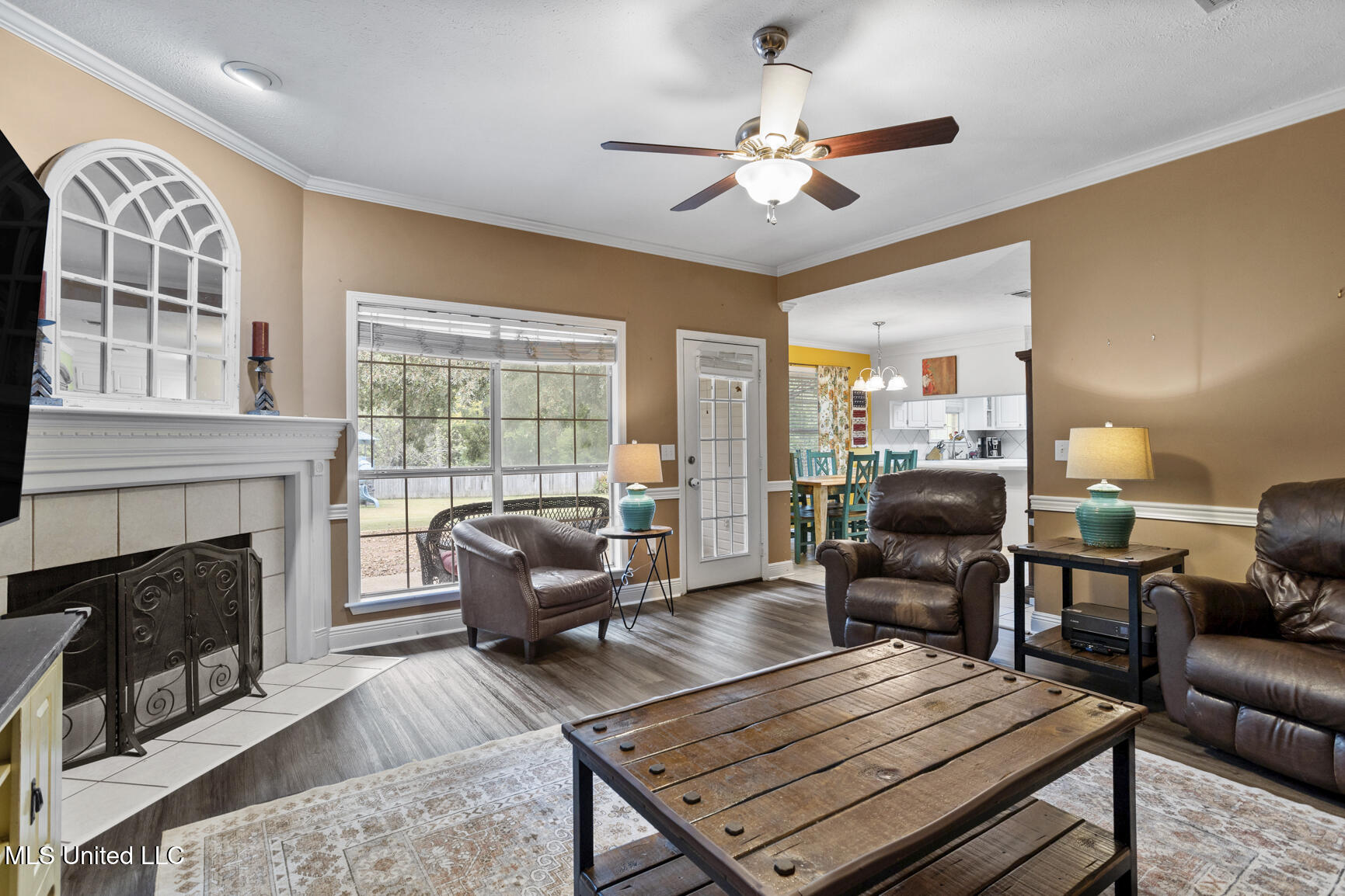 3003 Stonehendge Drive Property Photo 5