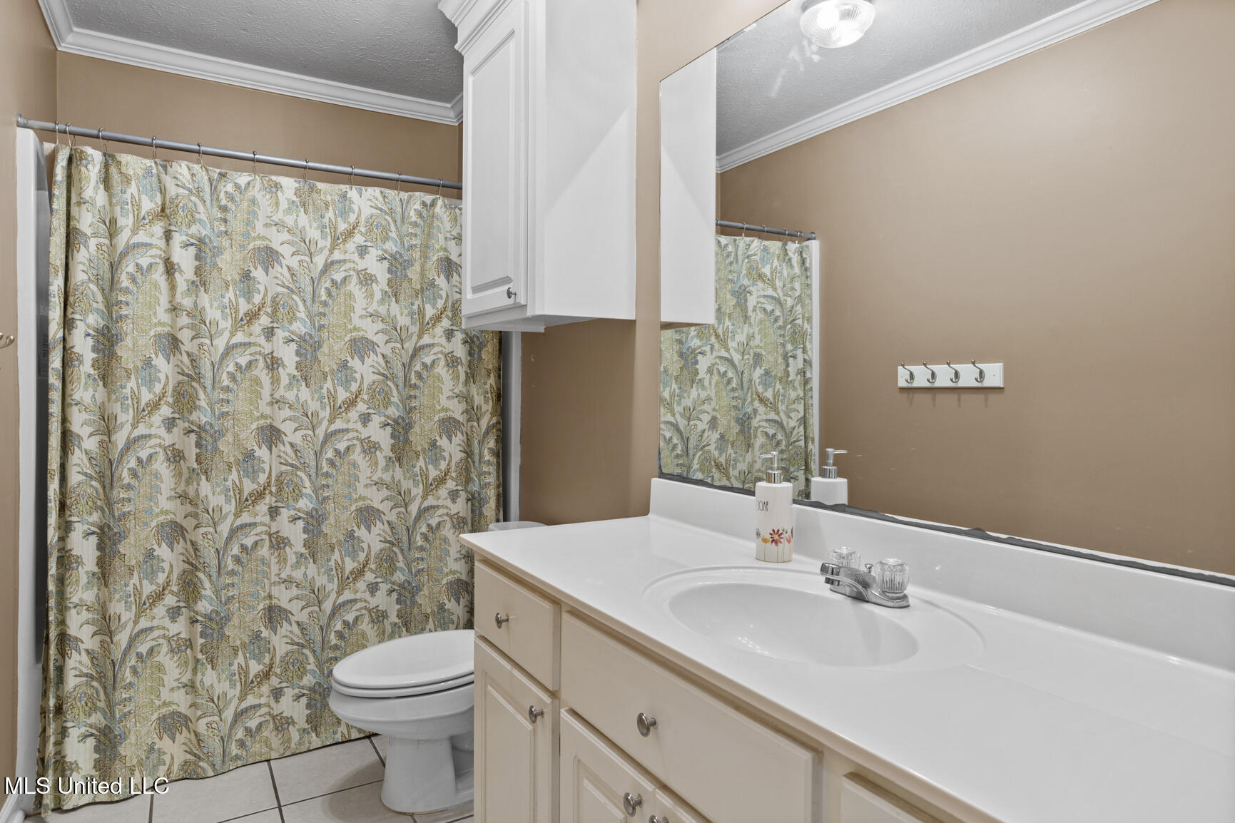 3003 Stonehendge Drive Property Photo 15