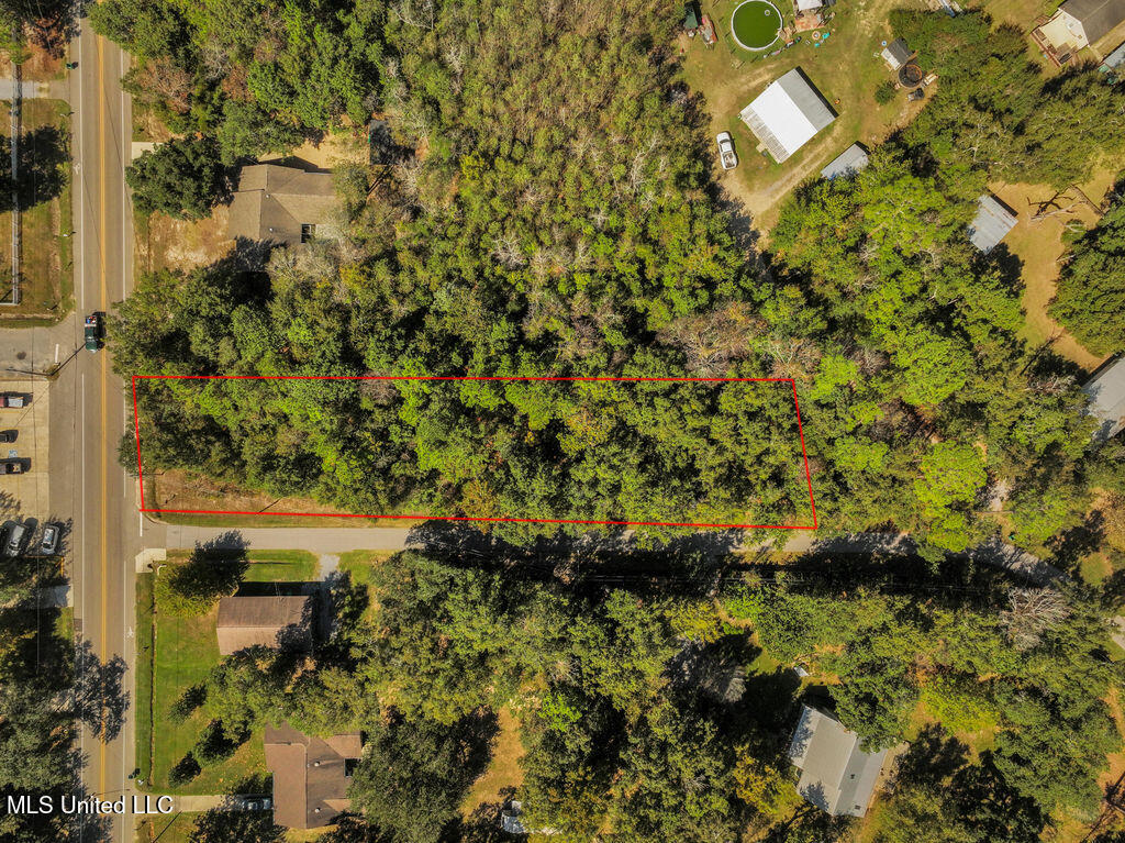 Nicholson Ave Property Photo 11