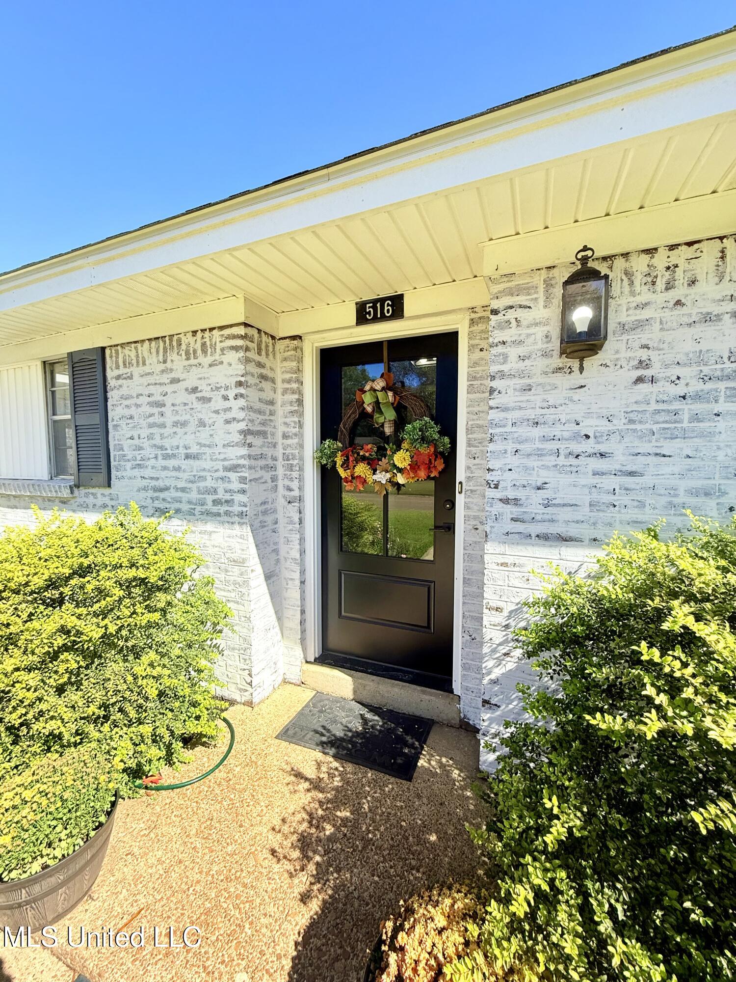 516 Chestnut Street Property Photo 2