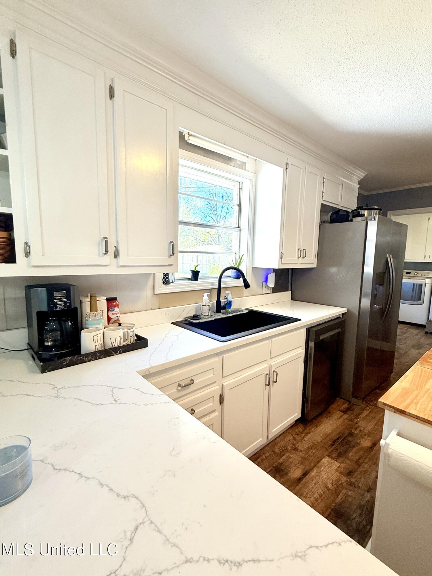 516 Chestnut Street Property Photo 3