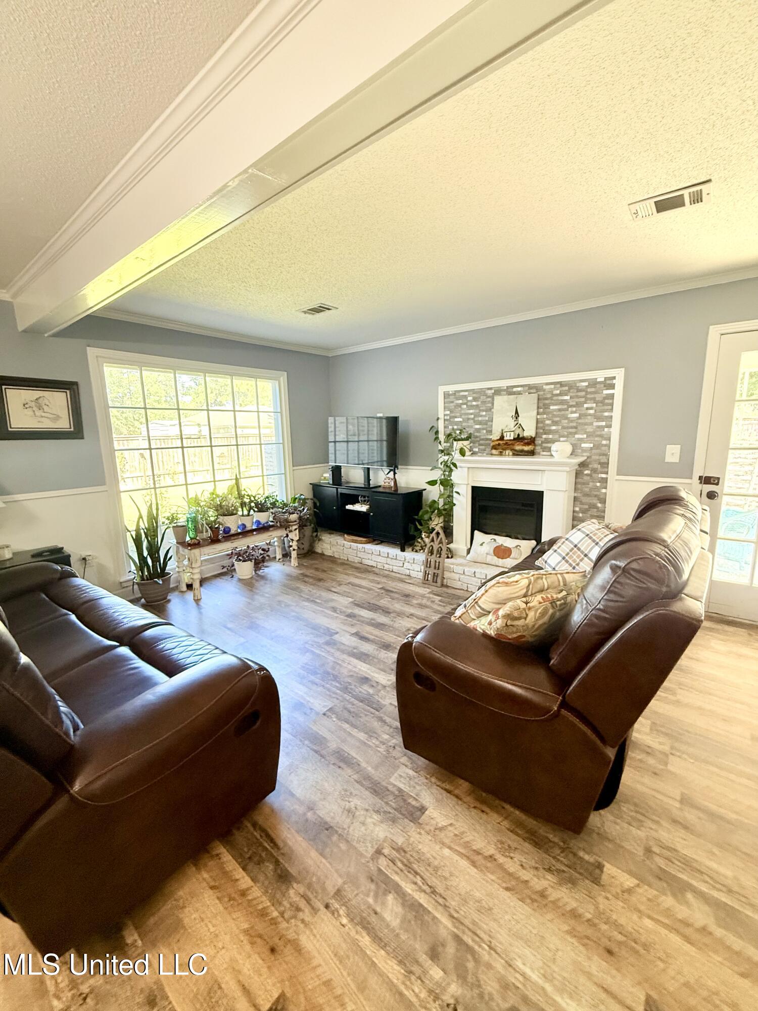 516 Chestnut Street Property Photo 7