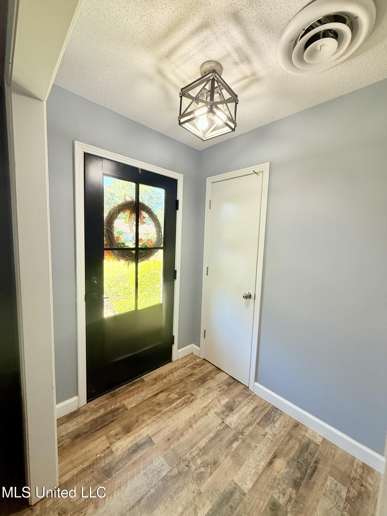 516 Chestnut Street Property Photo 12