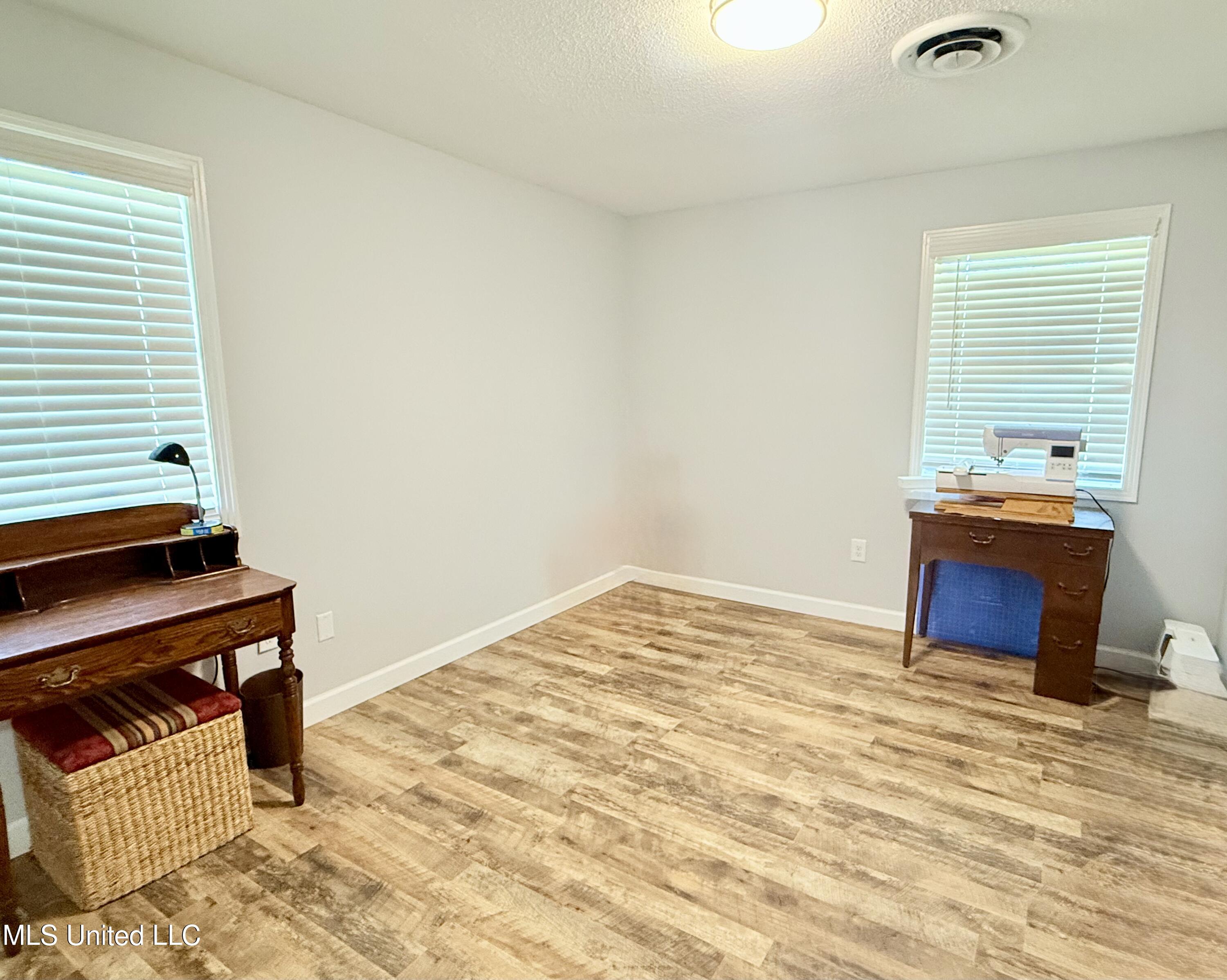 516 Chestnut Street Property Photo 17