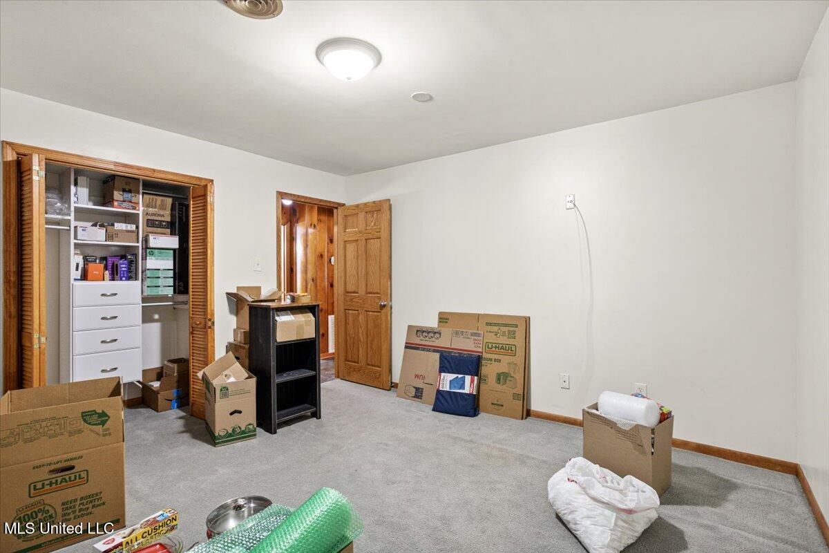 730 Dunbar Avenue Property Photo 17