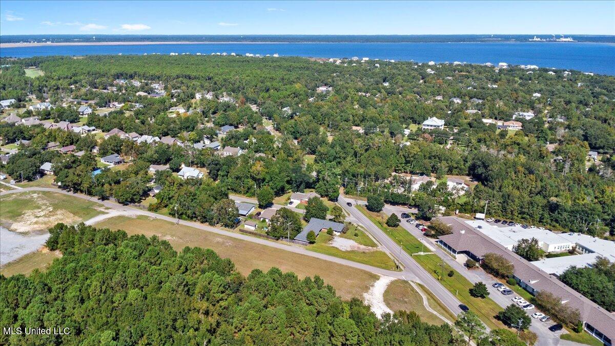 730 Dunbar Avenue Property Photo 30