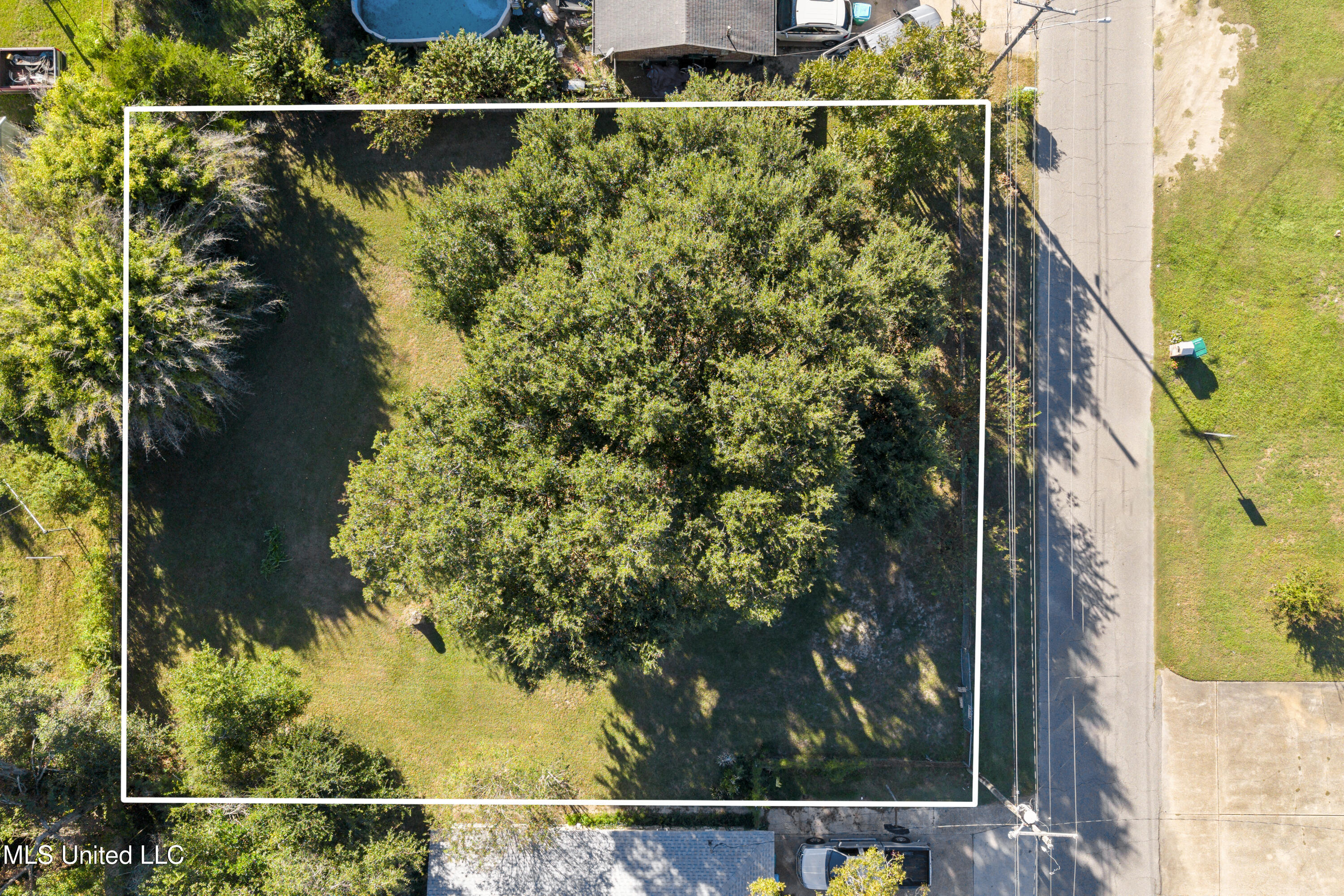 Demaret Drive Property Photo 6