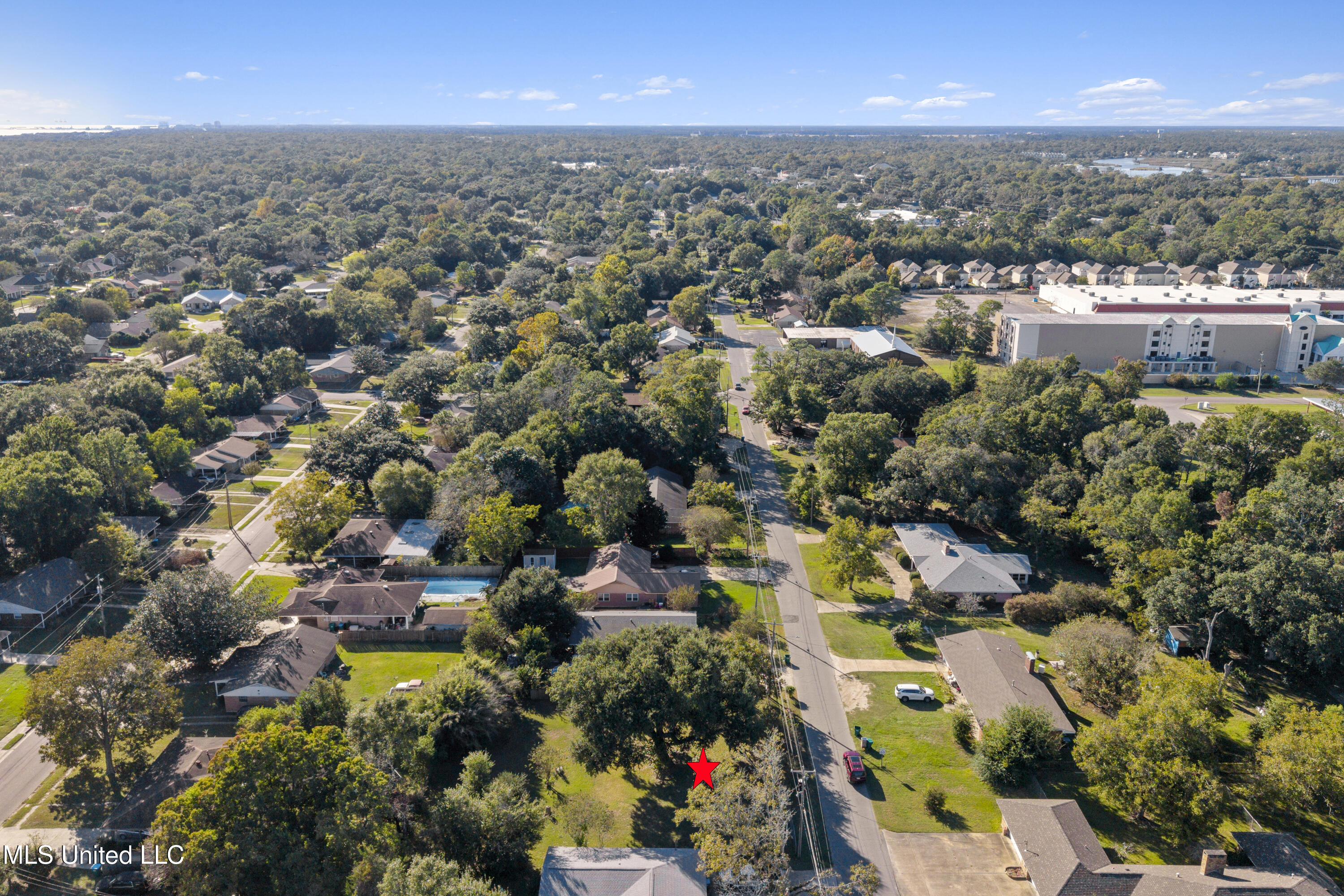 Demaret Drive Property Photo 7