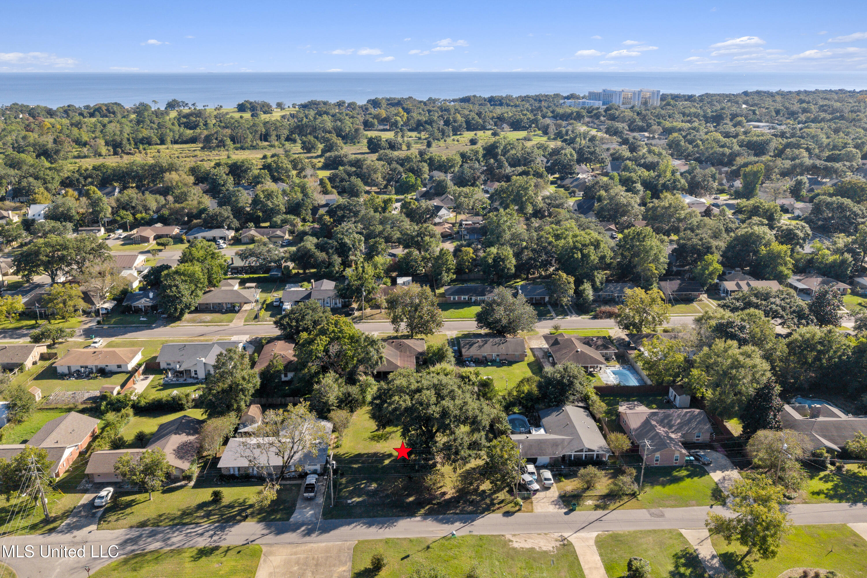 Demaret Drive Property Photo 8