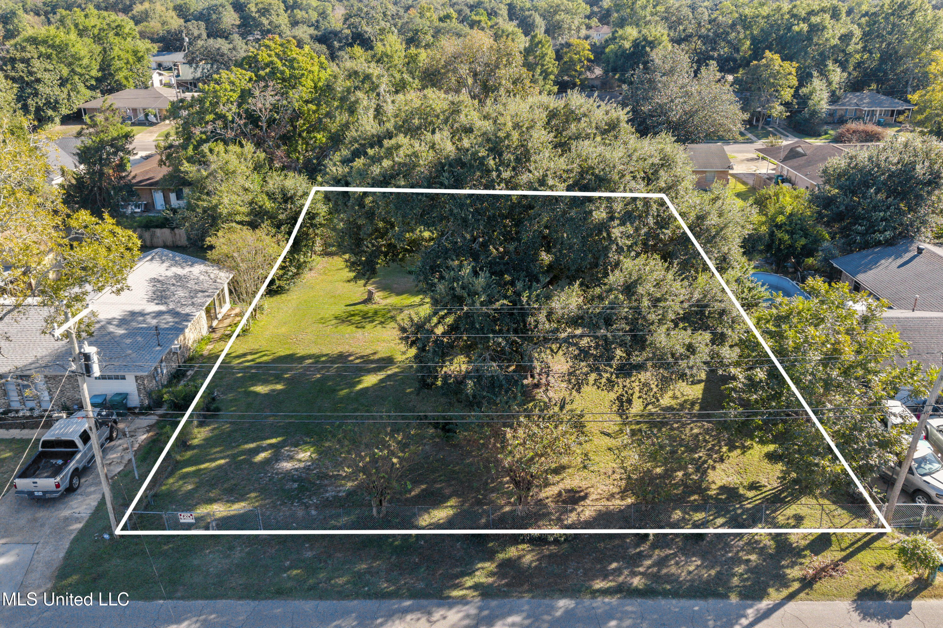 Demaret Drive Property Photo 10