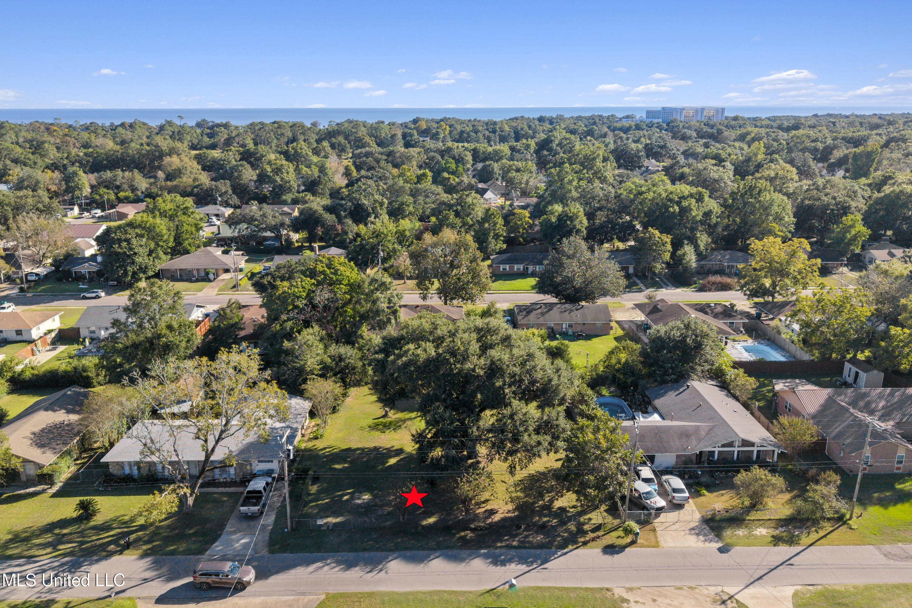 Demaret Drive Property Photo 11