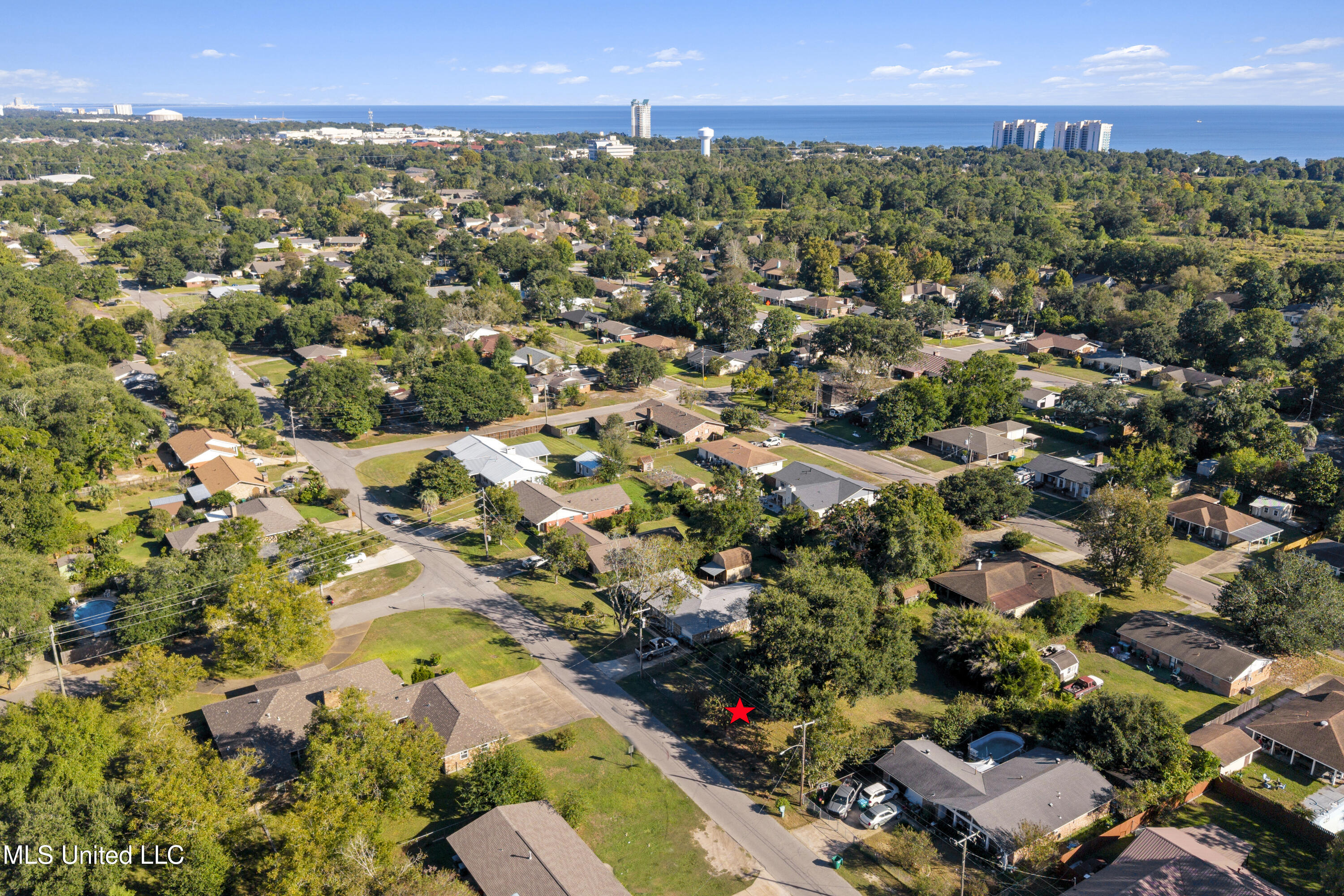 Demaret Drive Property Photo 12