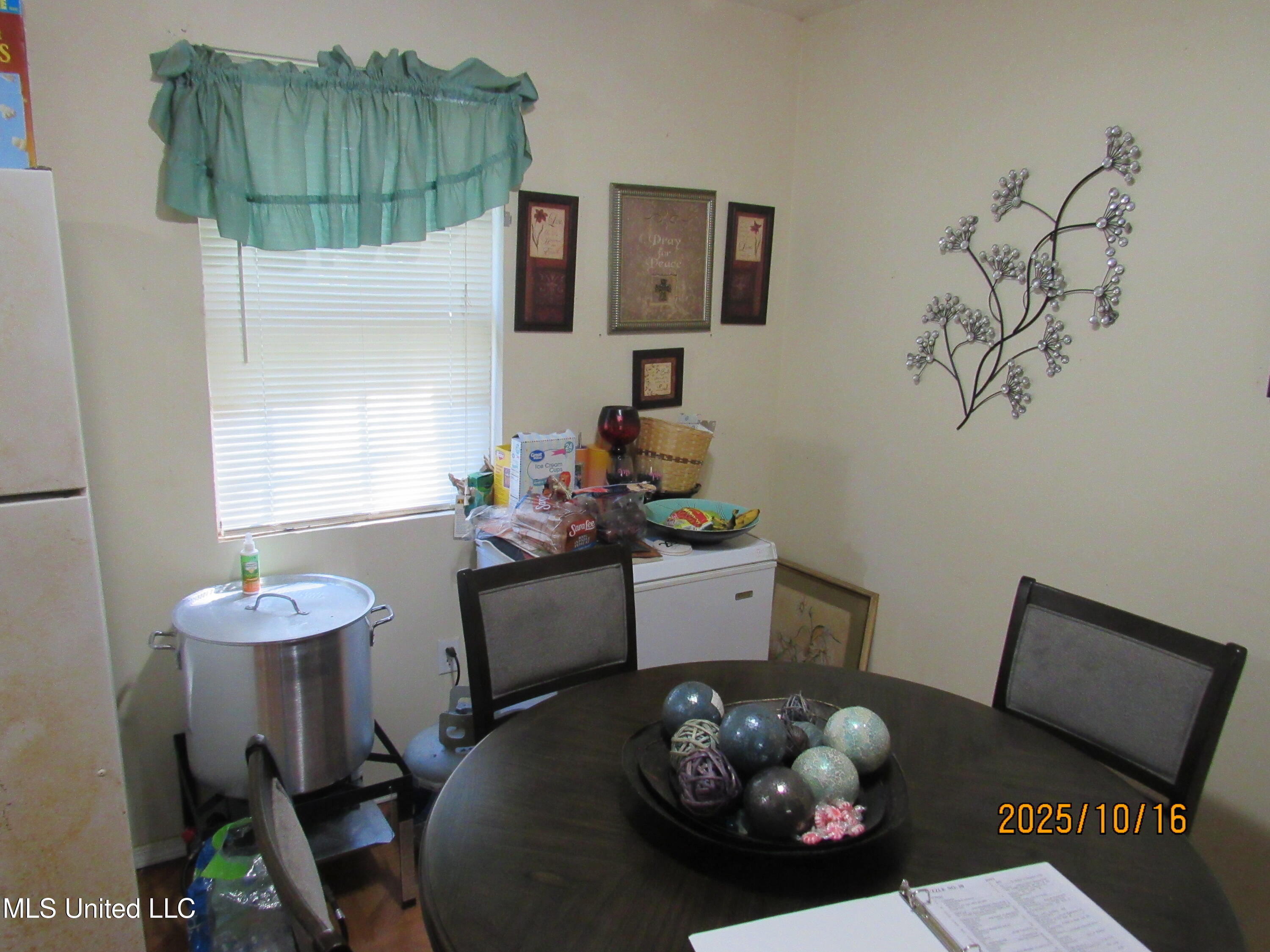 1047 Lenoir Sellers Road Property Photo 4