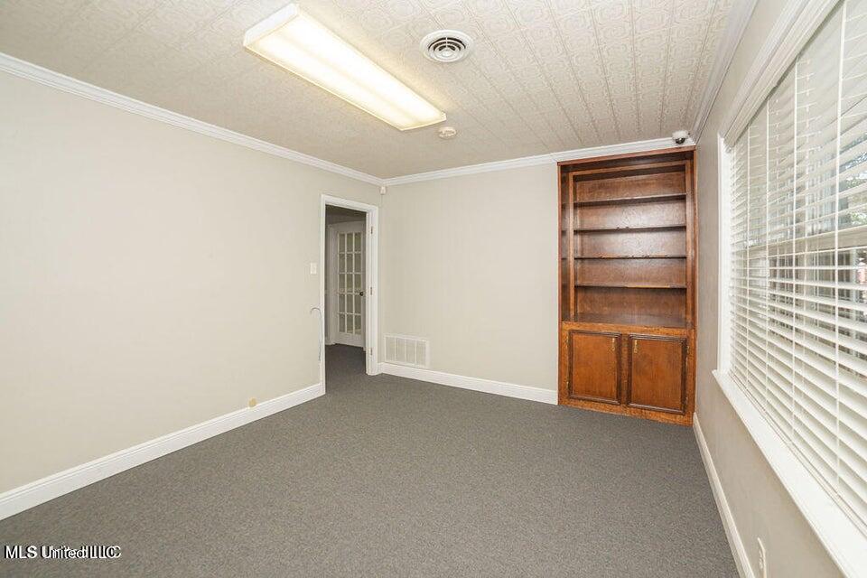 1904 24th Avenue Property Photo 9