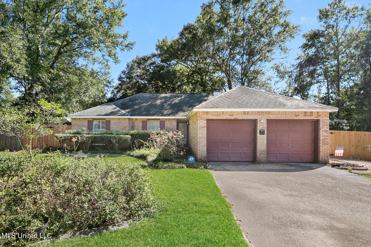 8878 Kipapa Court Property Photo 2