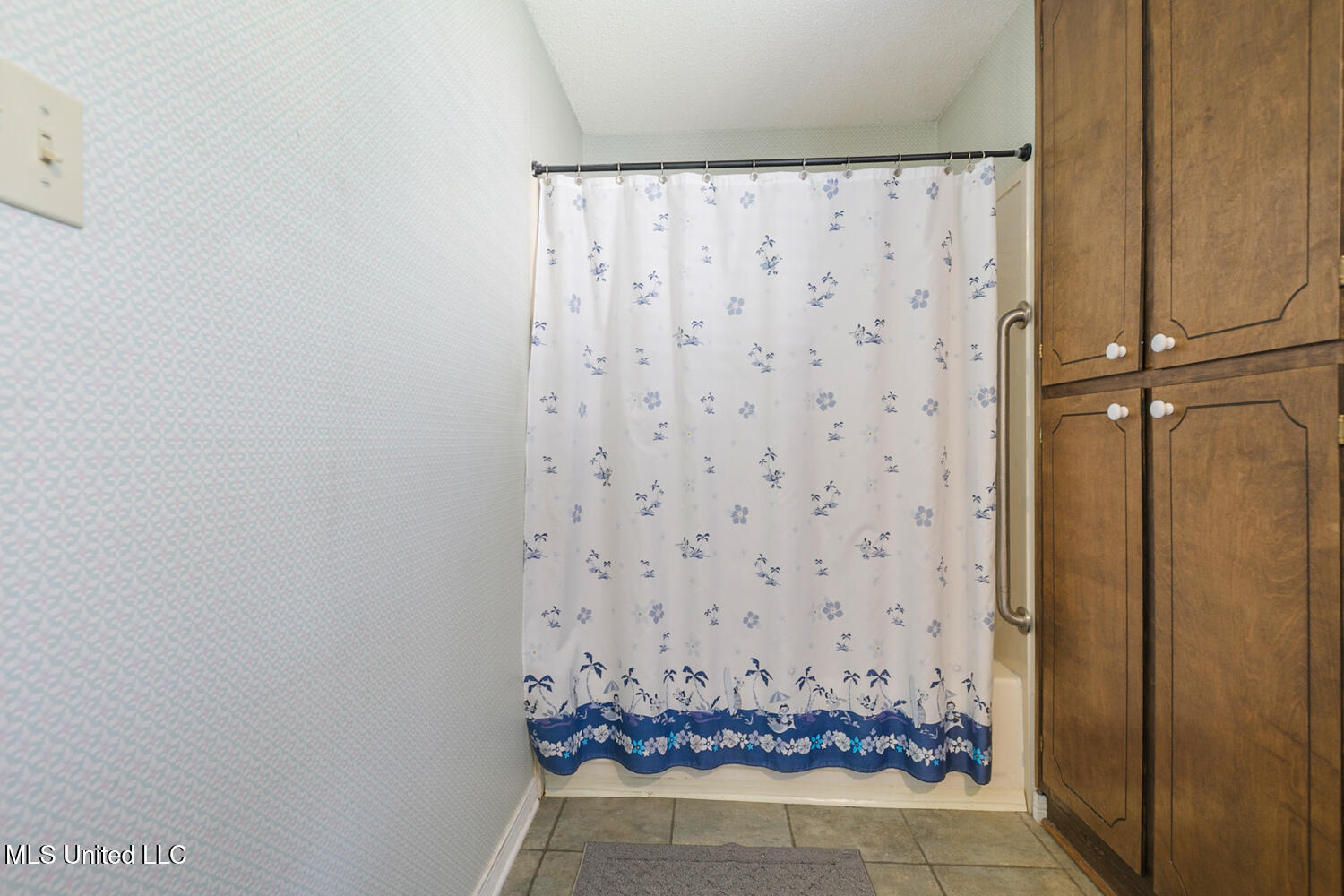 8878 Kipapa Court Property Photo 15