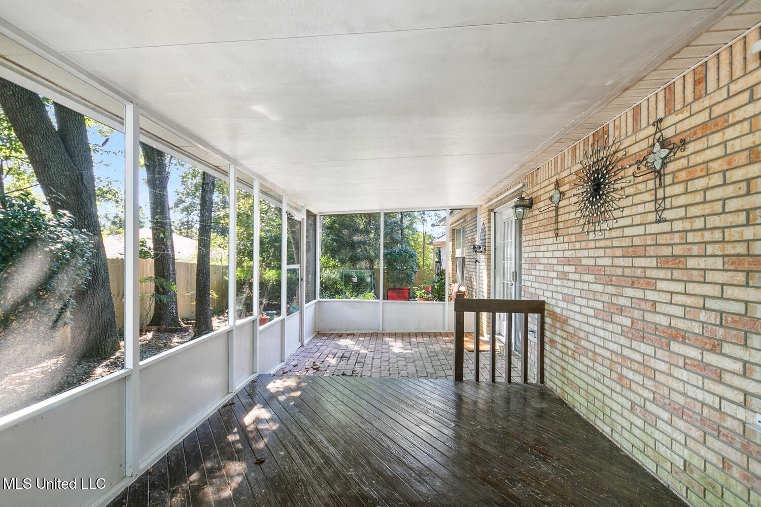 8878 Kipapa Court Property Photo 16