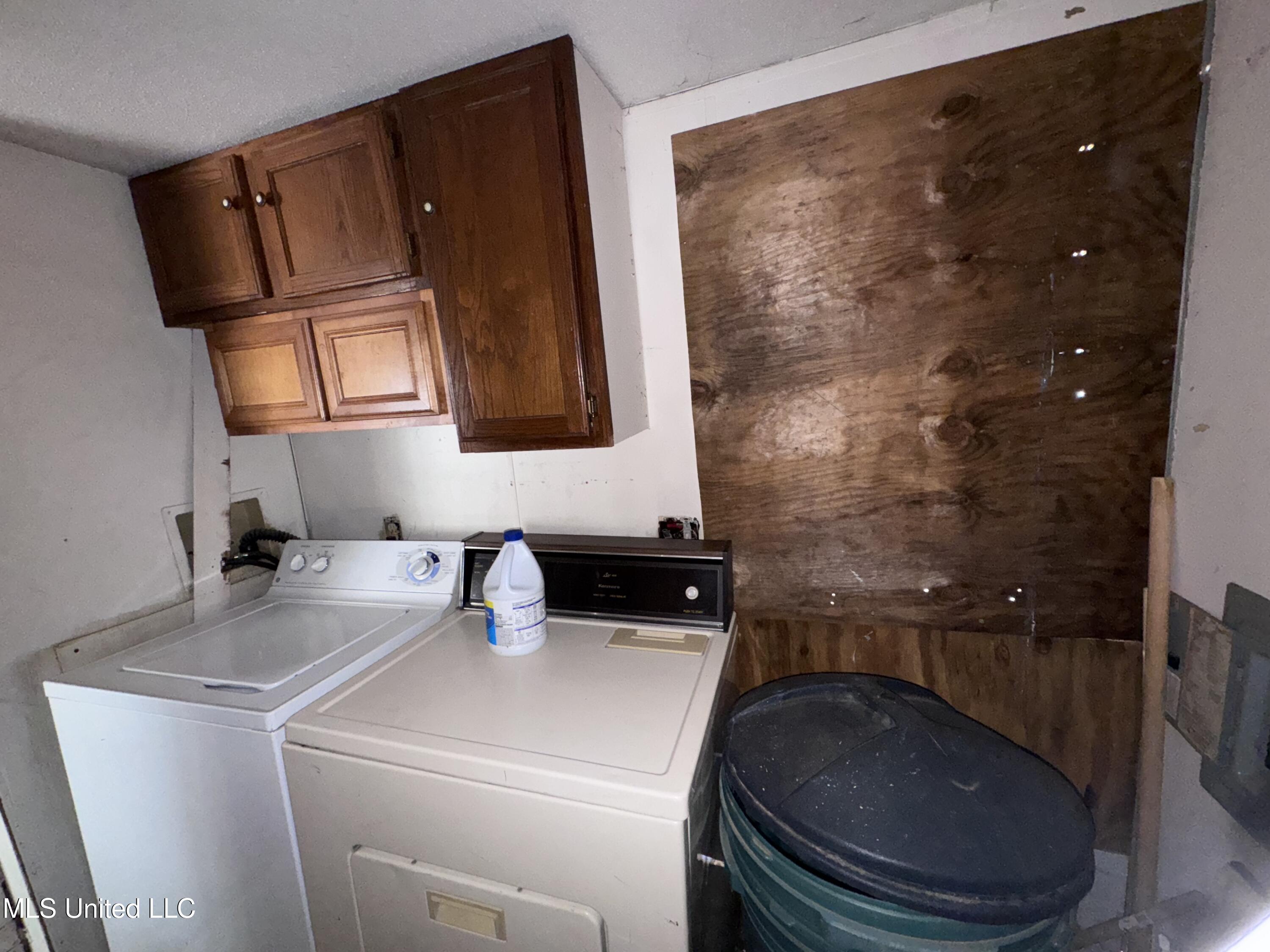 155 Walnut Circle Property Photo 6