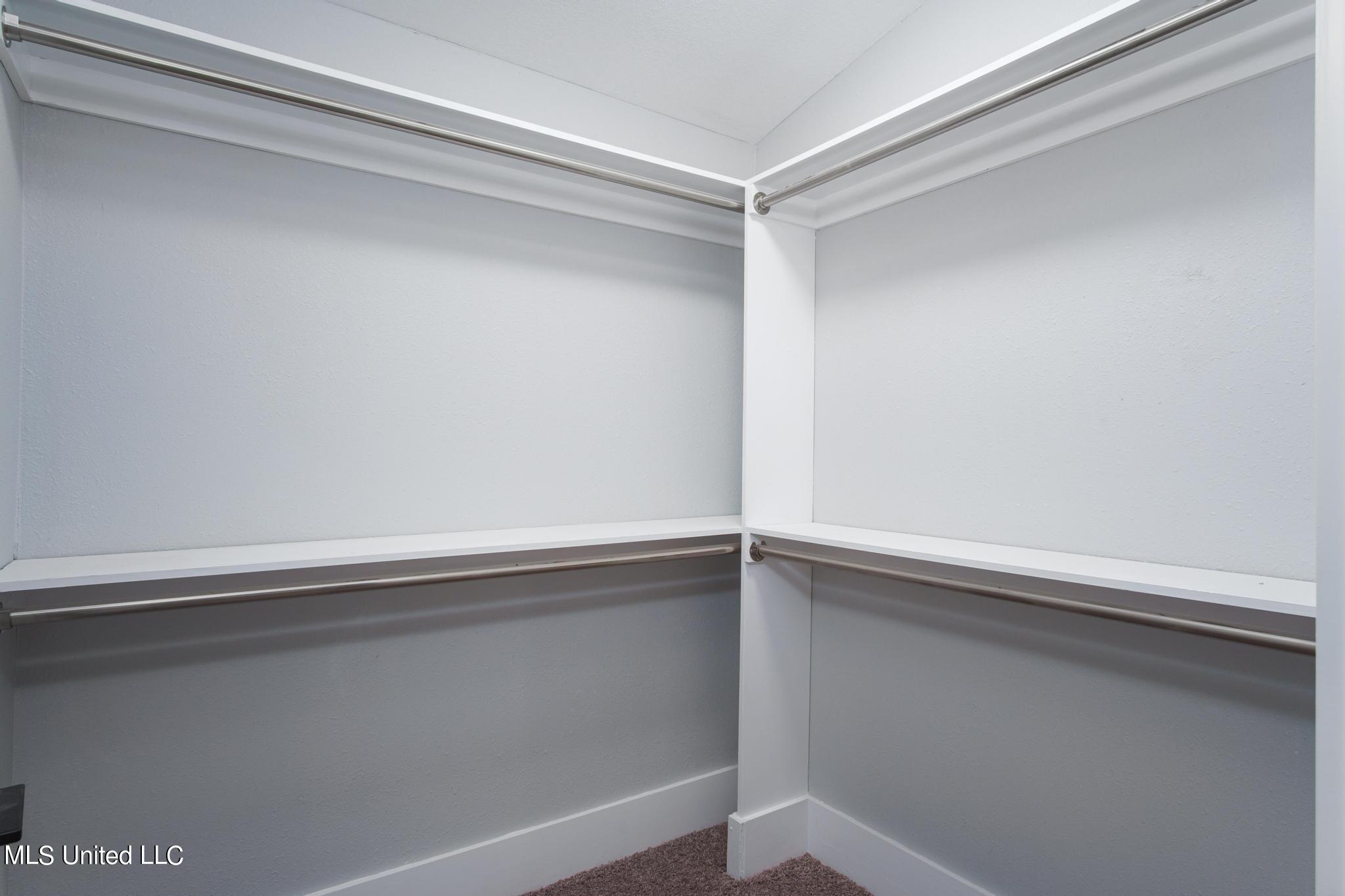 409 Southern Avenue Property Photo 17