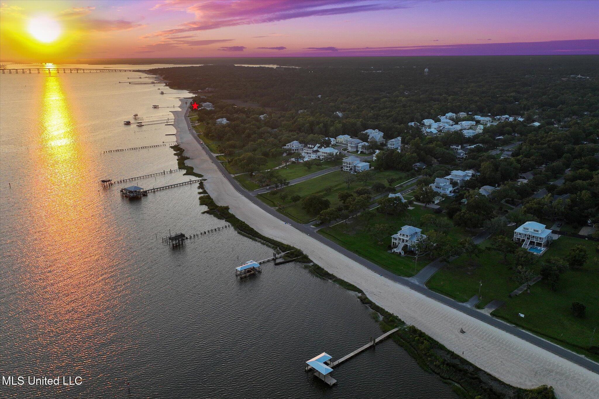 415 E Beach Drive Property Photo 4