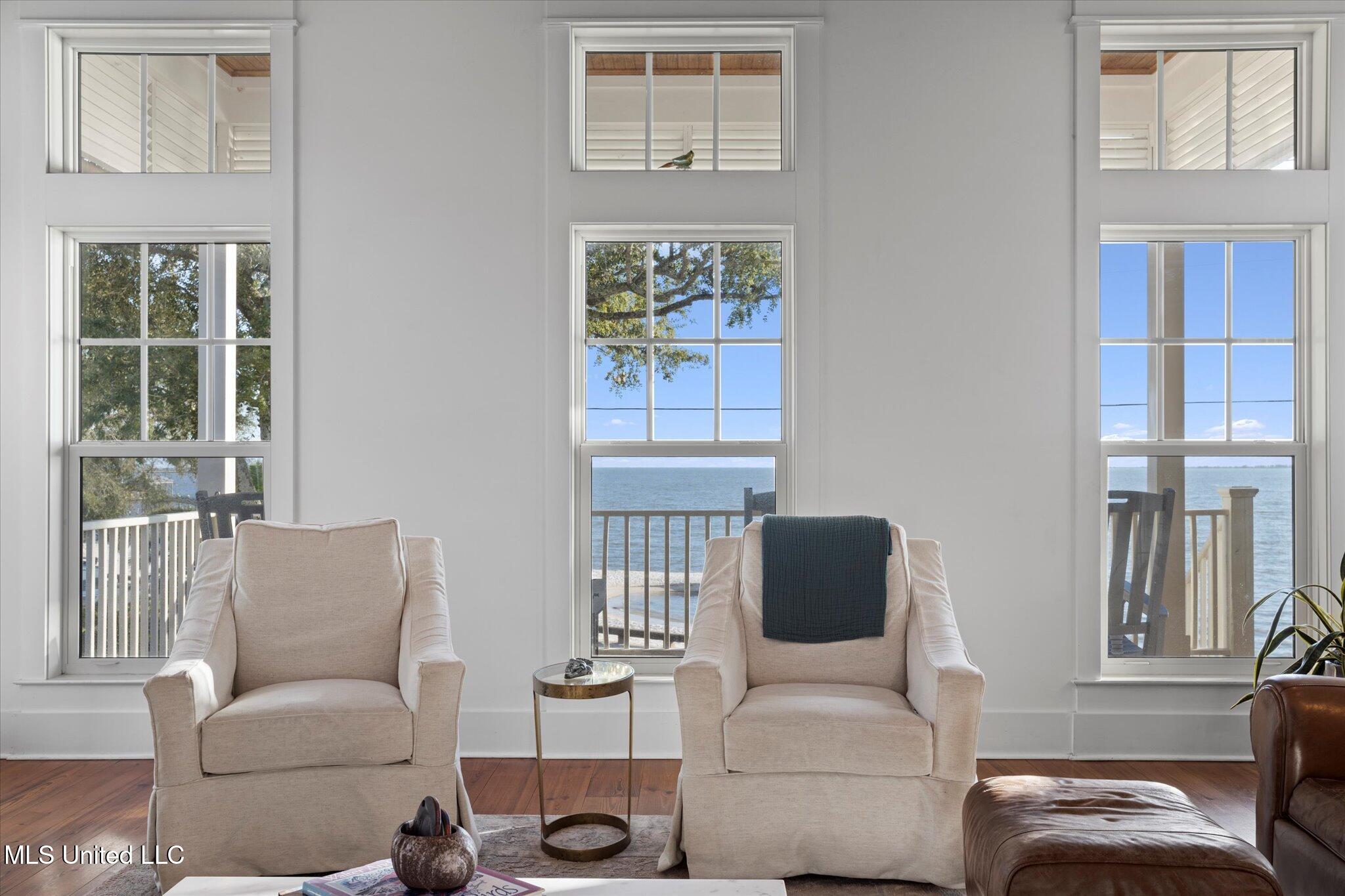 415 E Beach Drive Property Photo 17