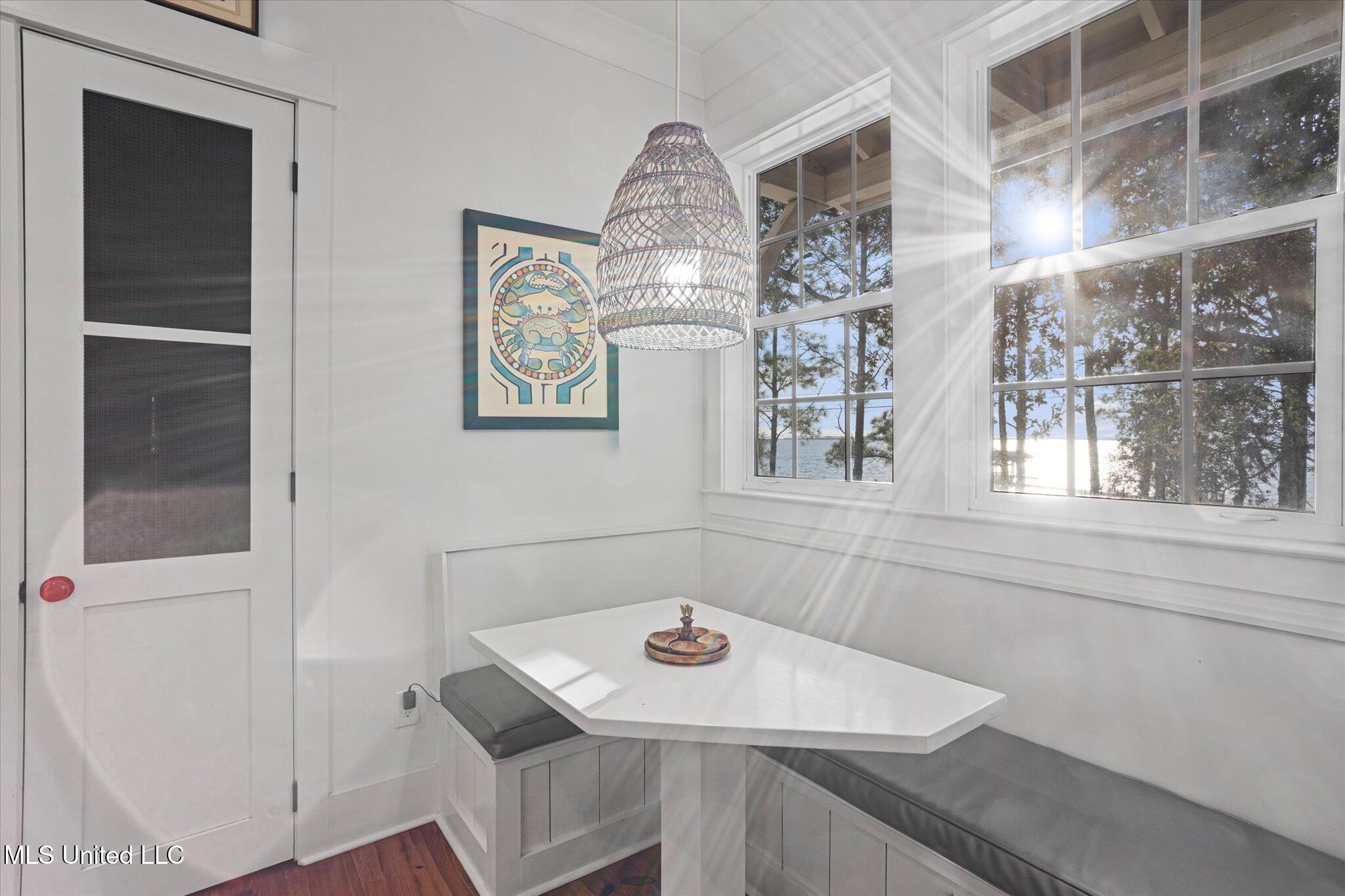 415 E Beach Drive Property Photo 33