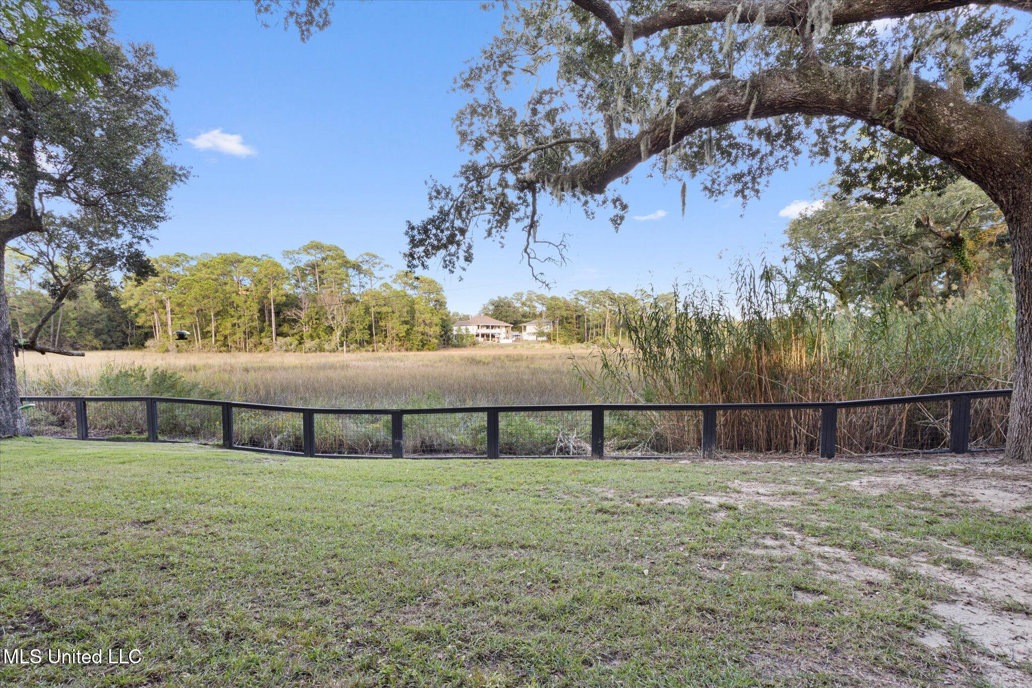 415 E Beach Drive Property Photo 76