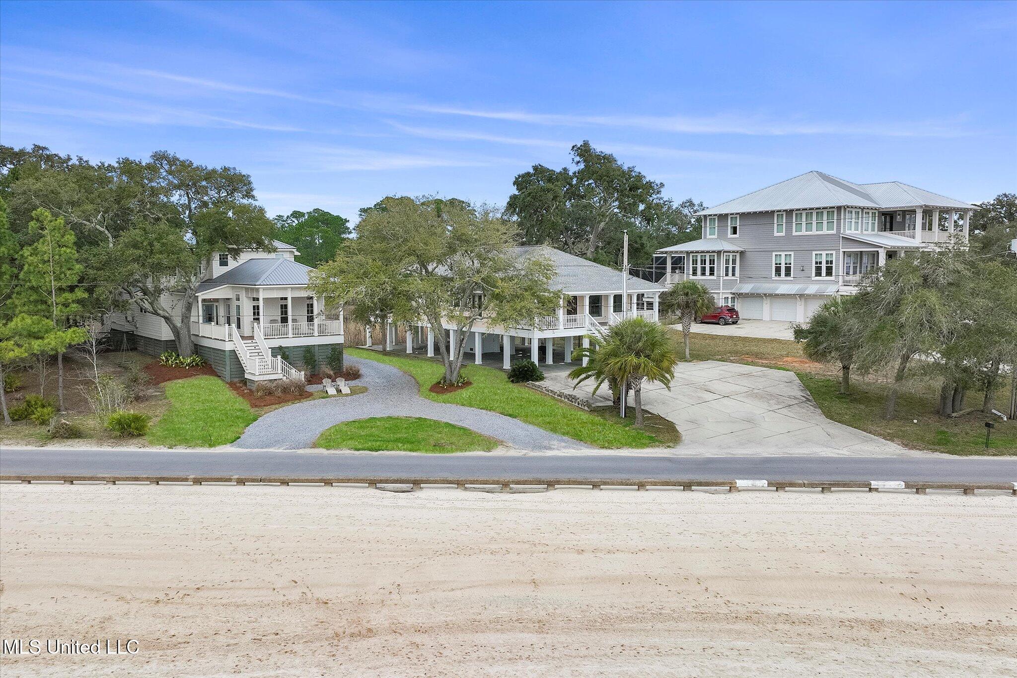 415 E Beach Drive Property Photo 85