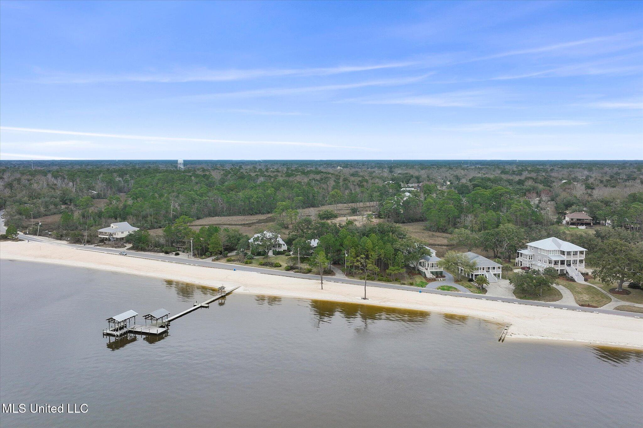 415 E Beach Drive Property Photo 86