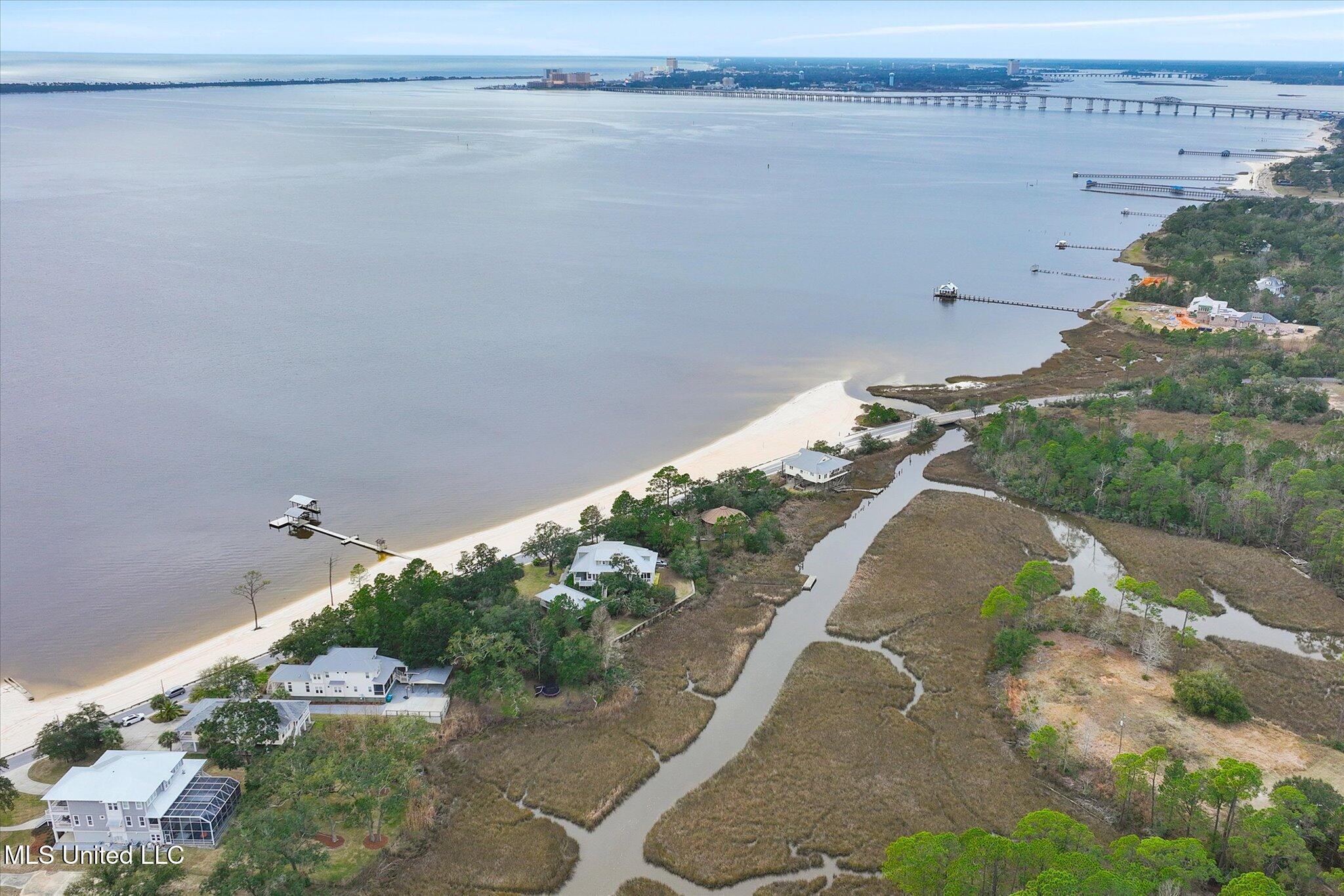 415 E Beach Drive Property Photo 88