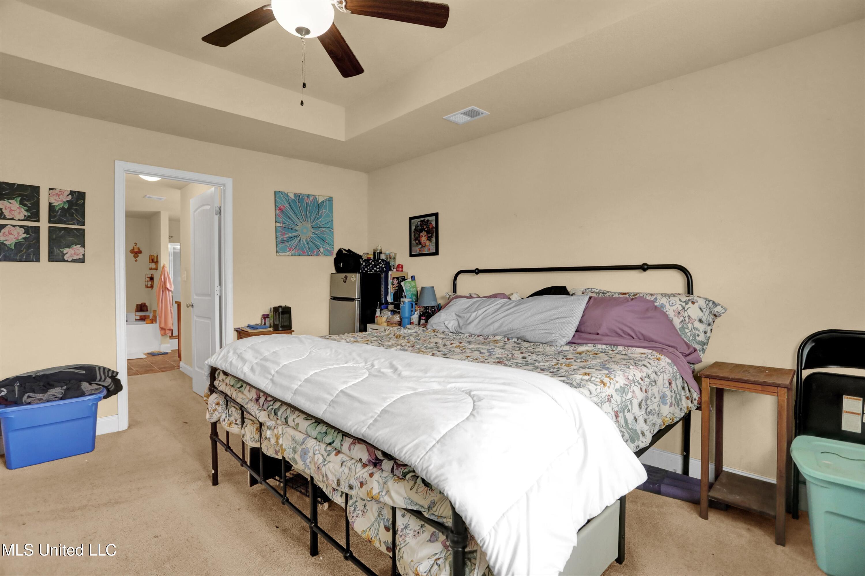 8699 N Courtly Circle Property Photo 8