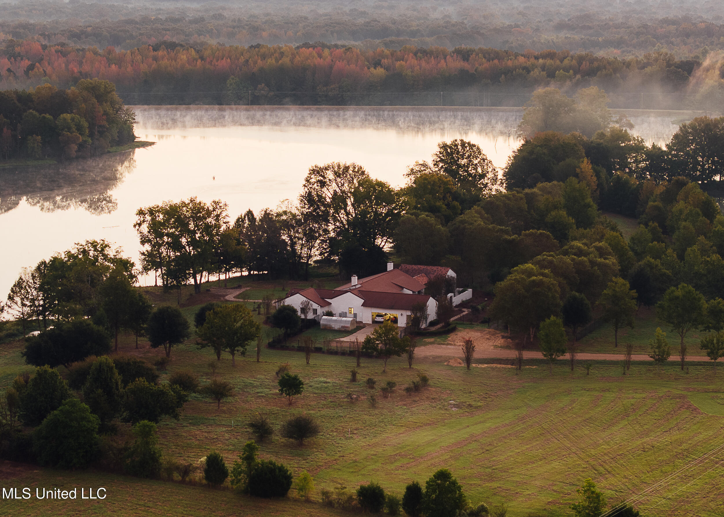 11657 Vaughan Road Property Photo 1
