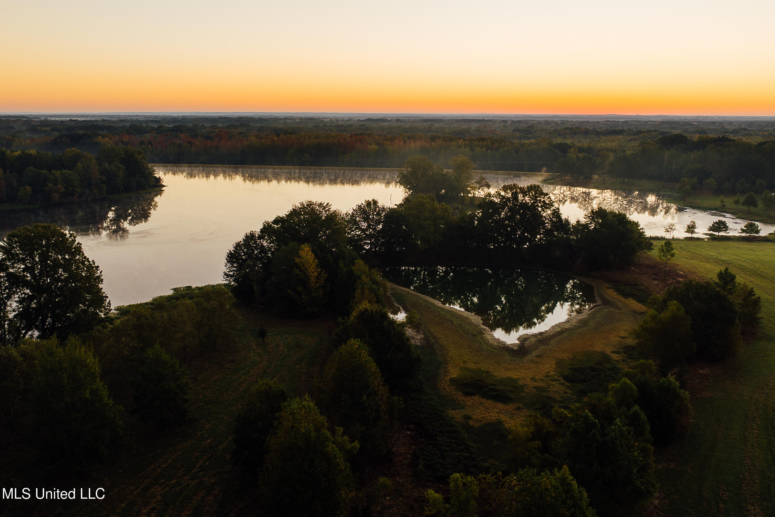11657 Vaughan Road Property Photo 10