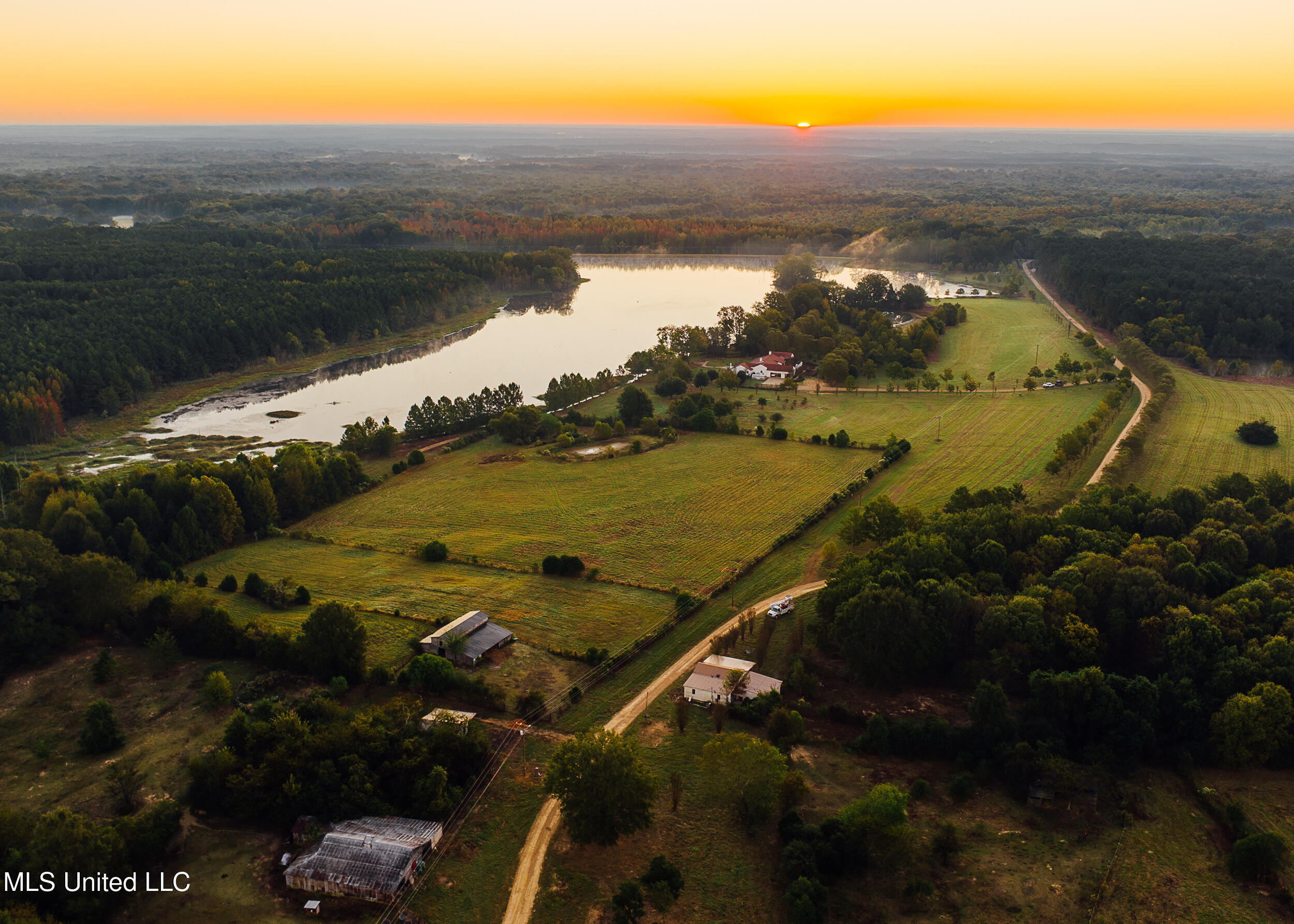 11657 Vaughan Road Property Photo 13